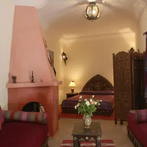 Petit Karmela Bed & Breakfast